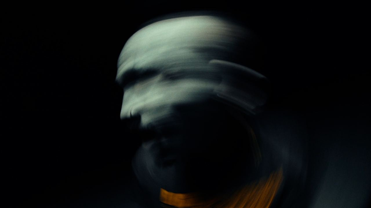 Amazing Red — Clown — still 9, Alexander Ponomarev