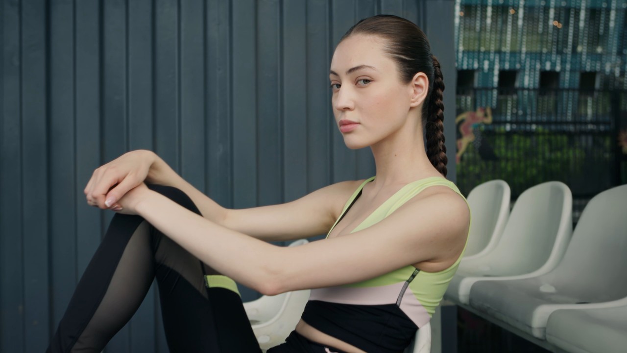 Amazing Red — Summer 23 — still 2, Alexander Ponomarev