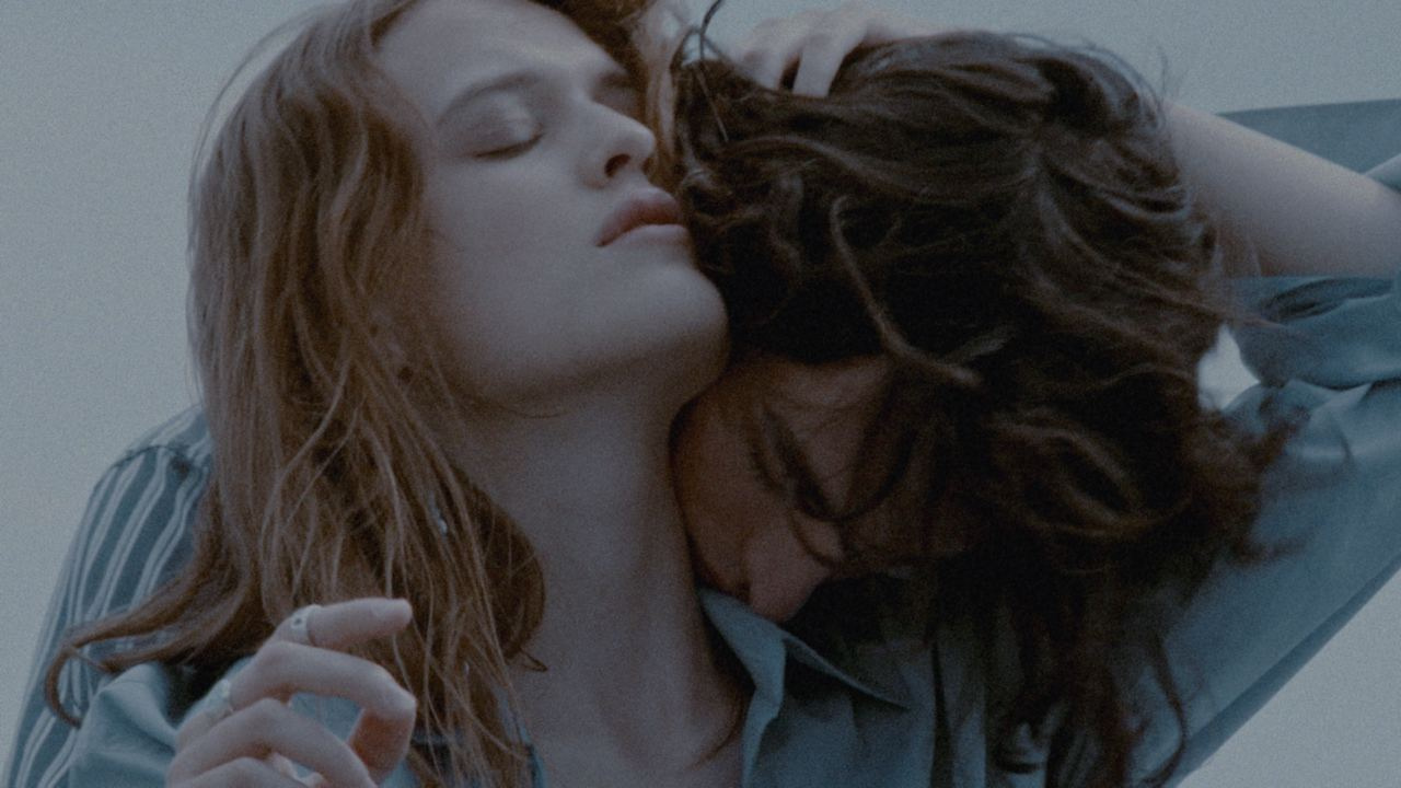Love and Vintage — still 11, Alexander Ponomarev