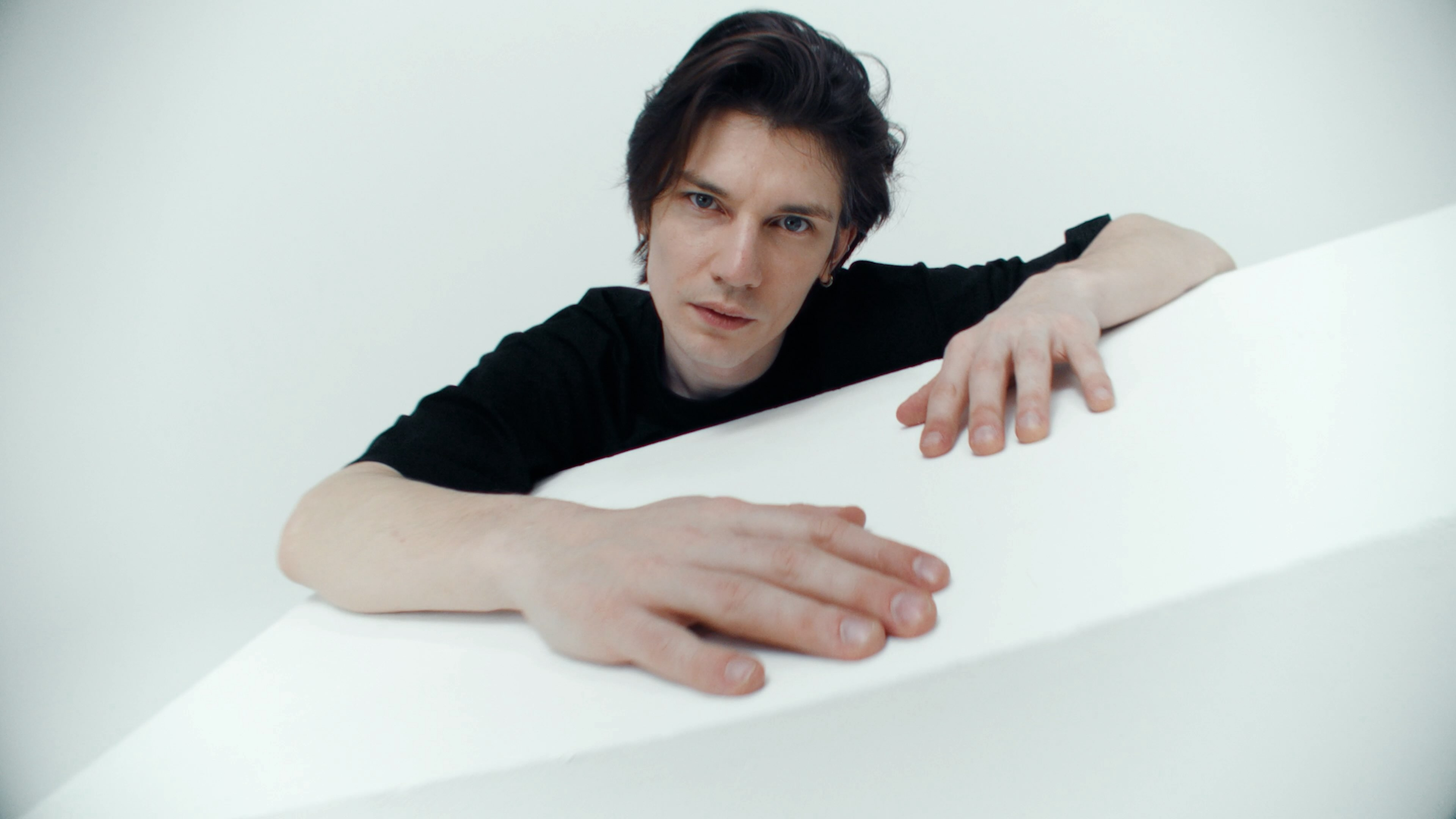 No One — Ss 23 — still 5, Alexander Ponomarev
